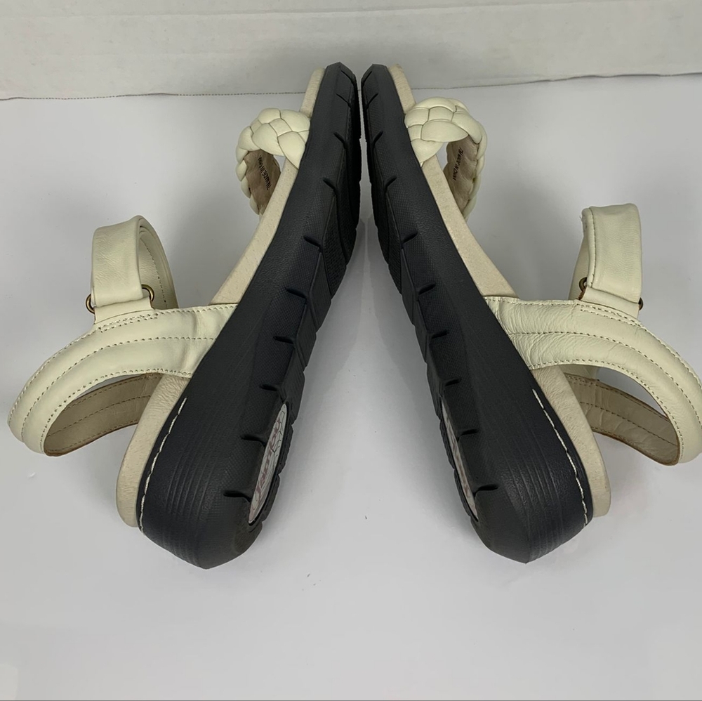 Jambu Vicky Women's Beige Open Toe Strappy Buckle Sandals Size 7 - Picture 4 of 10